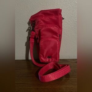 Lug Huggie XL Crossbody Bottle Holder